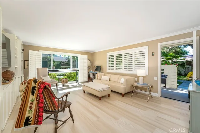 $299,999 | 77 Calle Aragon, Unit C, Laguna Woods, CA 92637