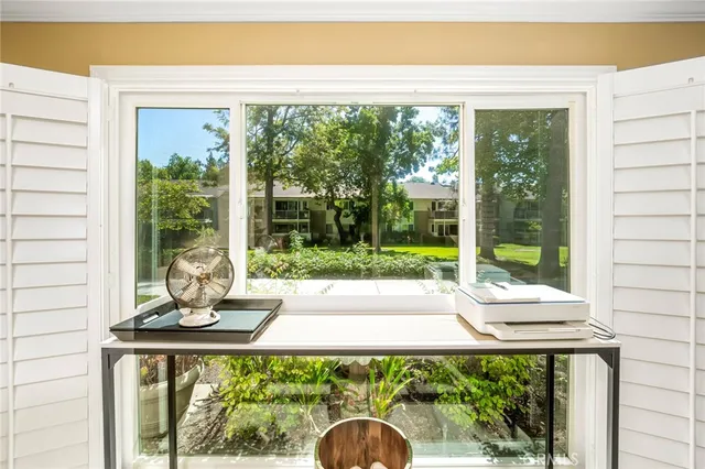 $299,999 | 77 Calle Aragon, Unit C, Laguna Woods, CA 92637