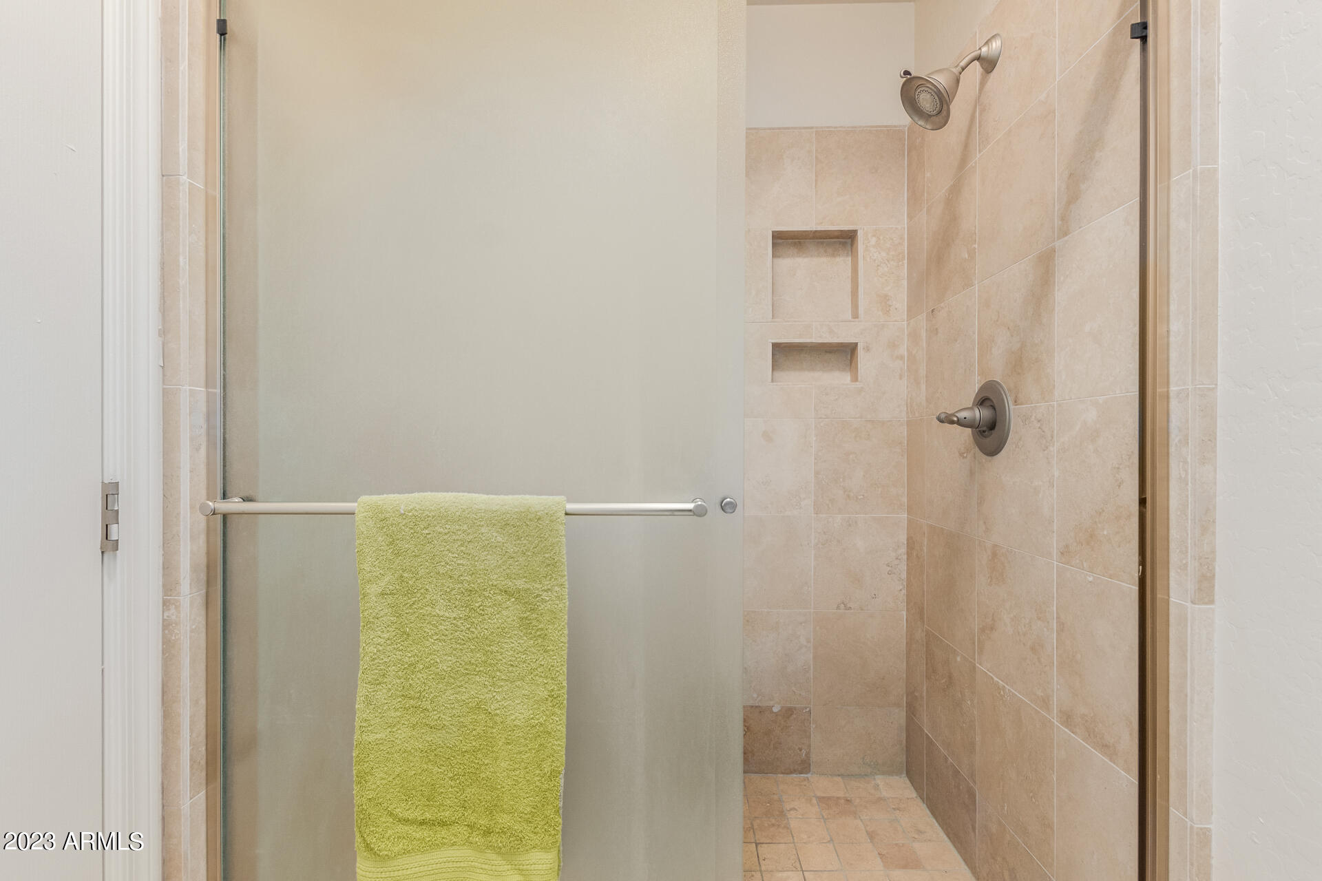 2989 North 44th Street, Unit 3006 Phoenix, AZ 85018 - Photo 36 of 51 2nd Primary Shower
