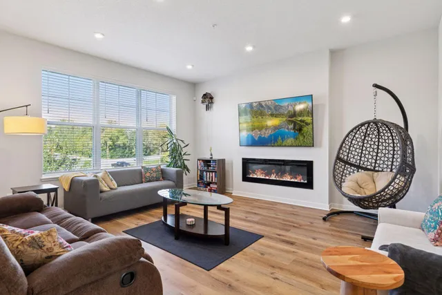 $459,000 | 2867 Lexington Place North, Roseville, MN 55113