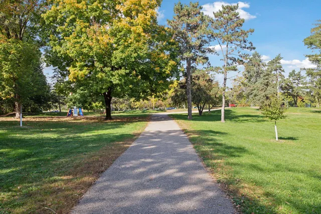 $459,000 | 2867 Lexington Place North, Roseville, MN 55113