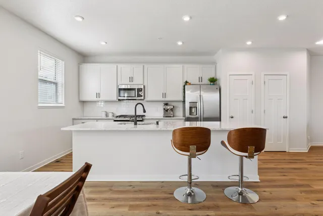 $459,000 | 2867 Lexington Place North, Roseville, MN 55113