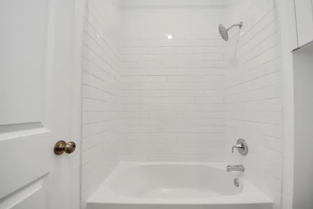 $3,800 | 31046 Vintage Crk Lane, Fulshear, TX 77441