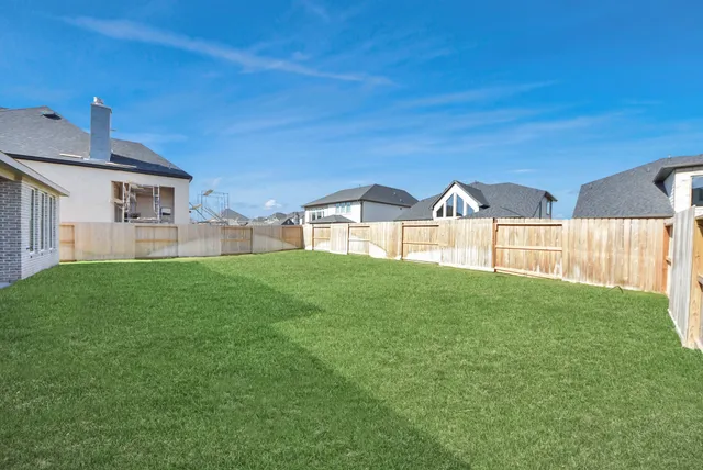 $3,800 | 31046 Vintage Crk Lane, Fulshear, TX 77441