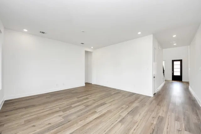 $3,800 | 31046 Vintage Crk Lane, Fulshear, TX 77441