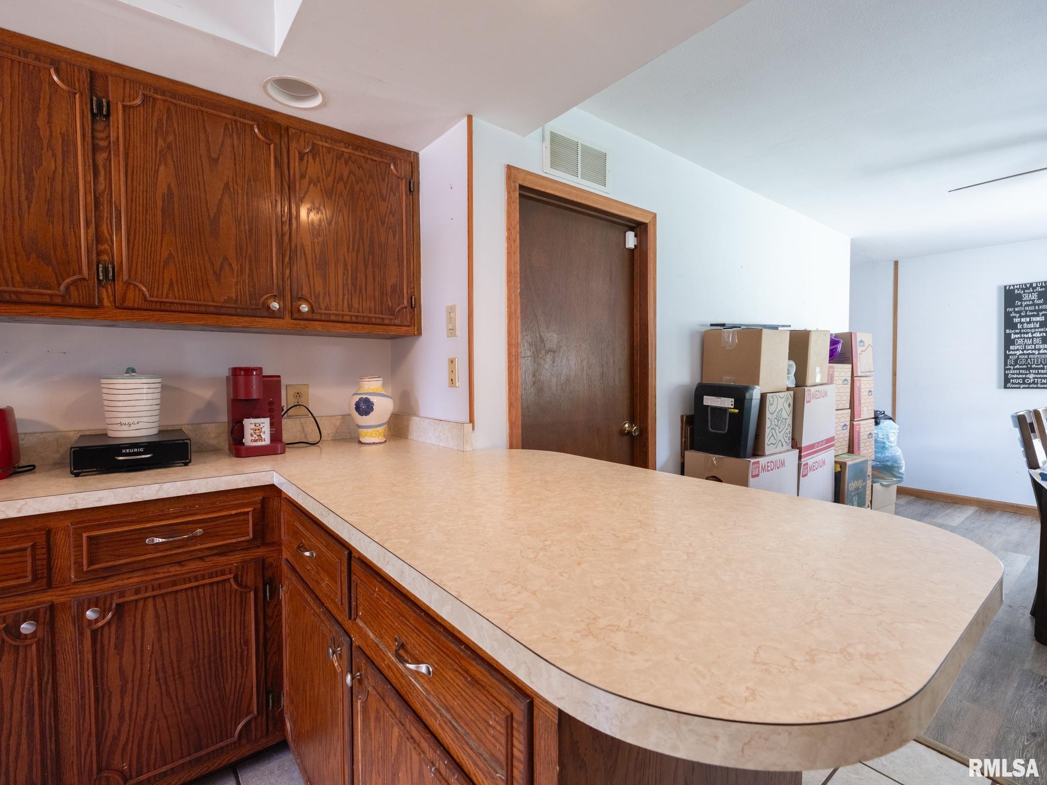 19319 North Daily Road Princeville, IL 61559 - Photo 14 of 43