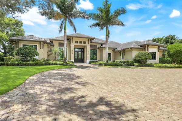 $6,495,000 | 112 Hickory Road, Naples, FL 34108