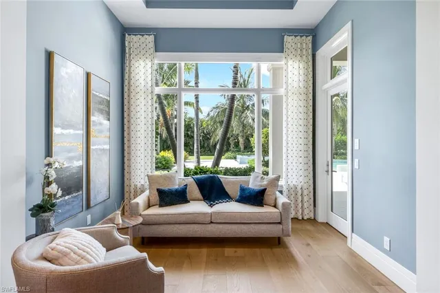 $7,094,000 | 112 Hickory Road, Naples, FL 34108