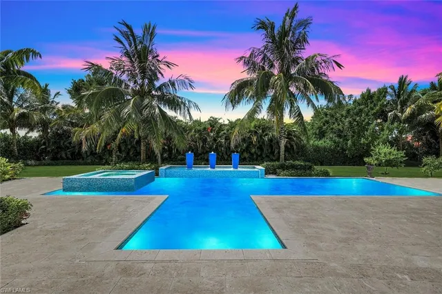 $7,094,000 | 112 Hickory Road, Naples, FL 34108