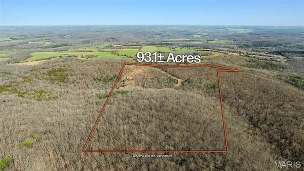$550,000 | 11473 Highway Ah, Plato, MO 65552