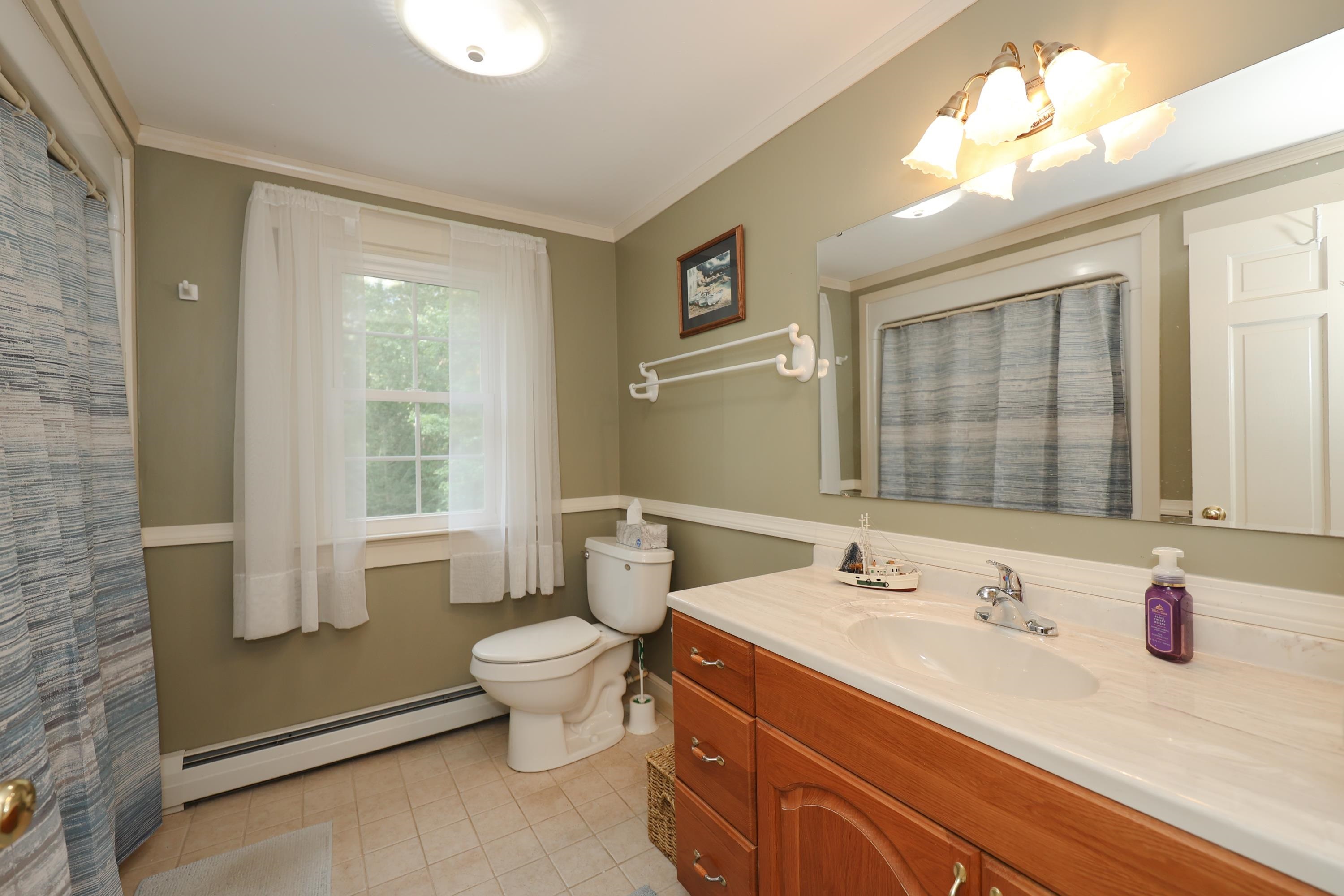 44 Stowell Road Bedford, NH 03110 - Photo 19 of 38