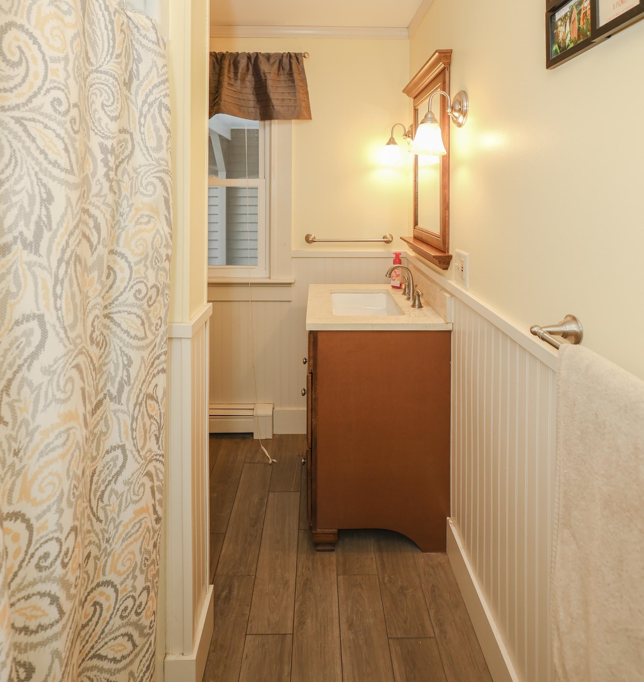 44 Stowell Road Bedford, NH 03110 - Photo 9 of 38