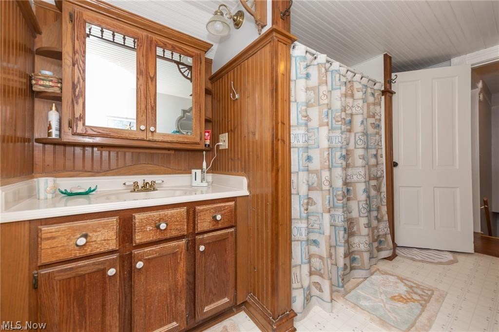 7414 Greenwich Road Seville, OH 44273 - Photo 27 of 50 Update full bath