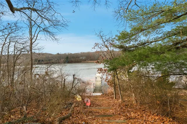 $1,199,000 | 4 Lakeside Drive, Narragansett, RI 02882