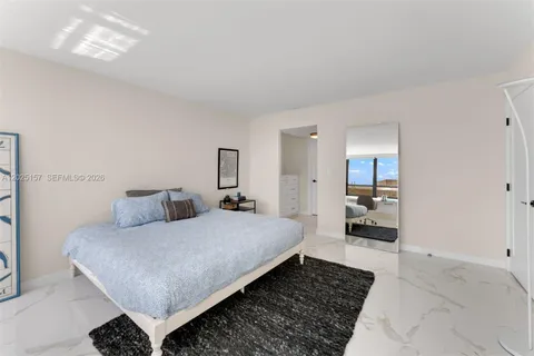 $1,700,000 | 3 Grove Isle Drive, Unit C803, Miami, FL 33133