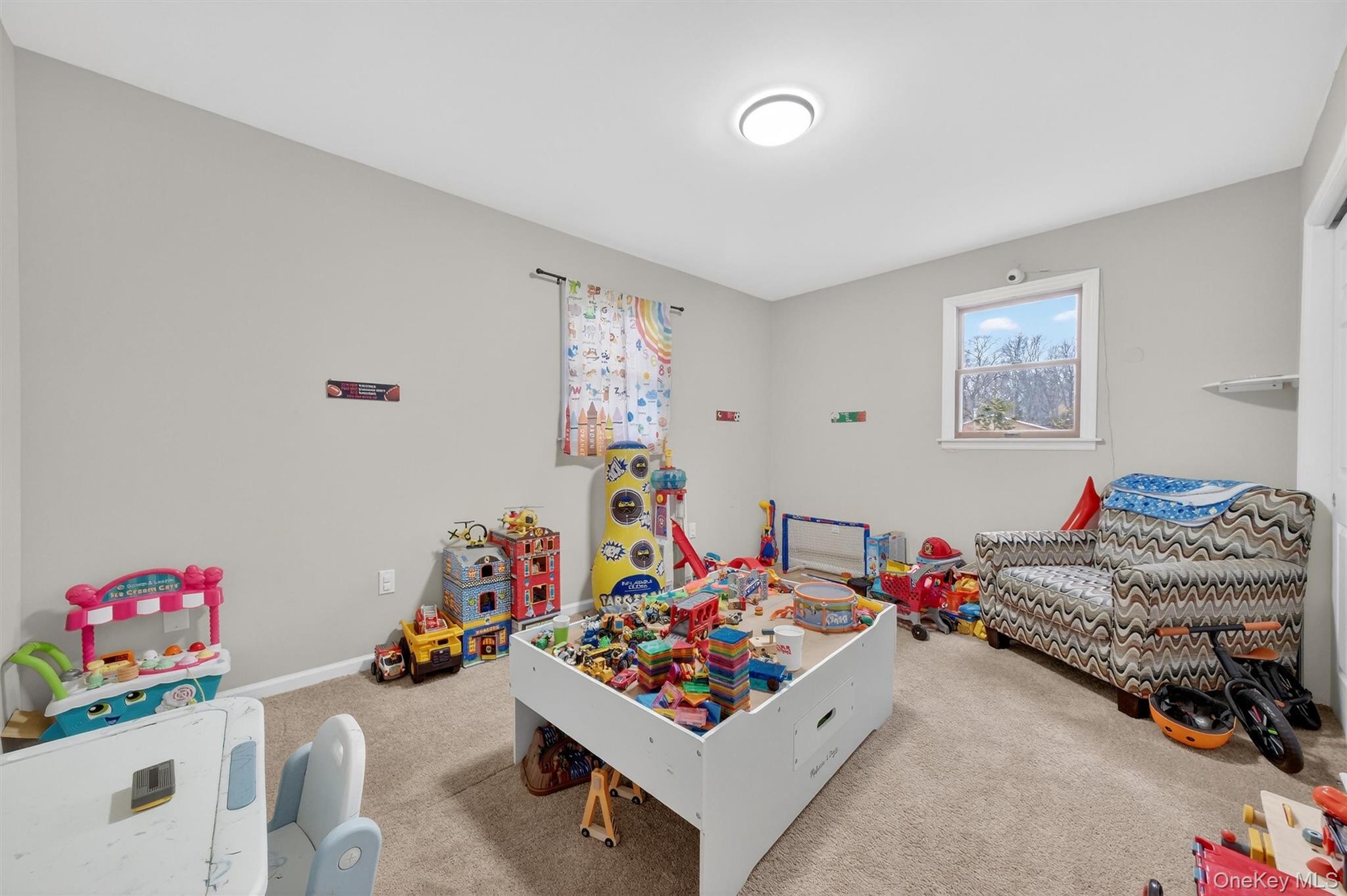 107 Marshall Road Salt Point, NY 12578 - Photo 19 of 26 a bed room with two beds and a couch