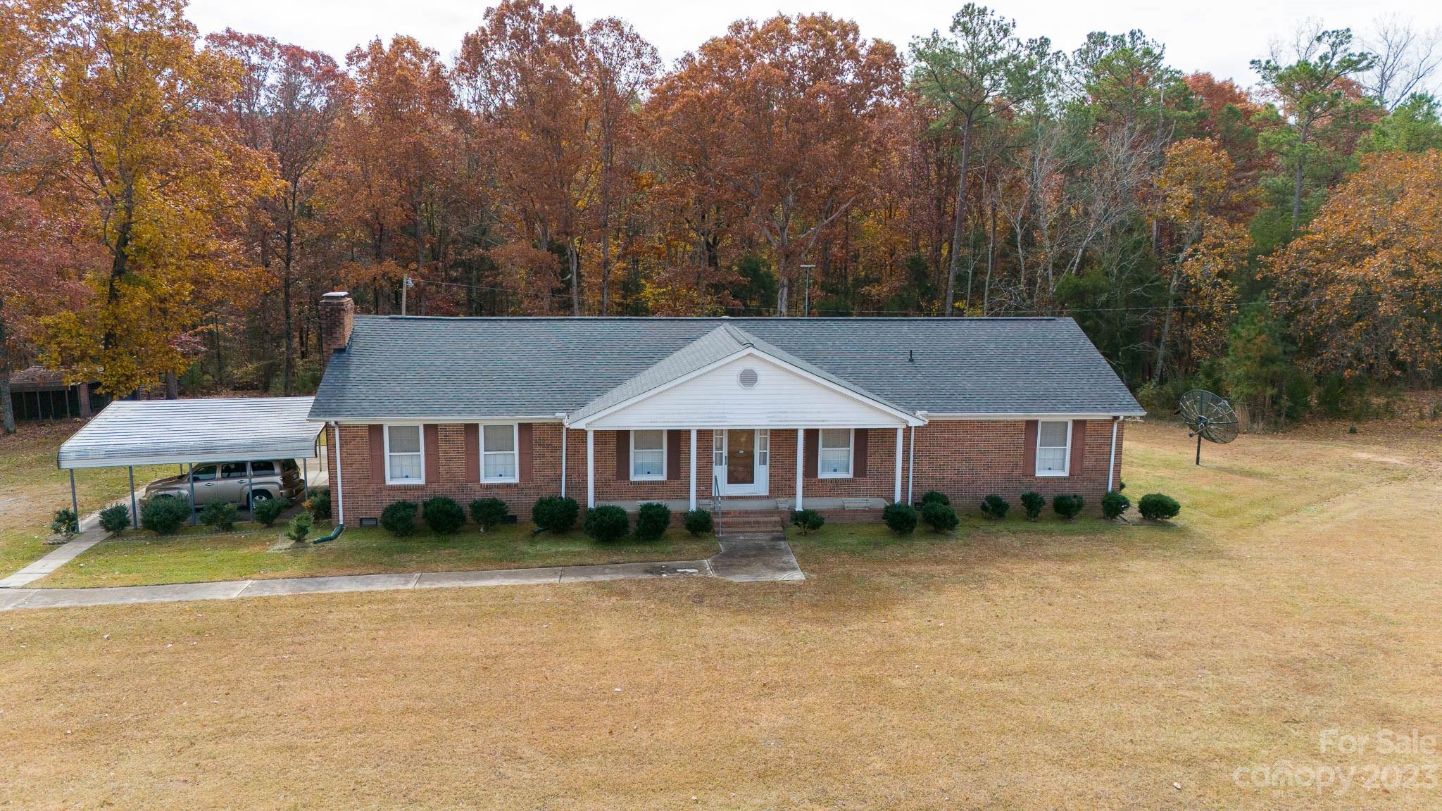 4861 Hunter Road Richburg, SC 29729 - Photo 2 of 33 Gallery Image 2