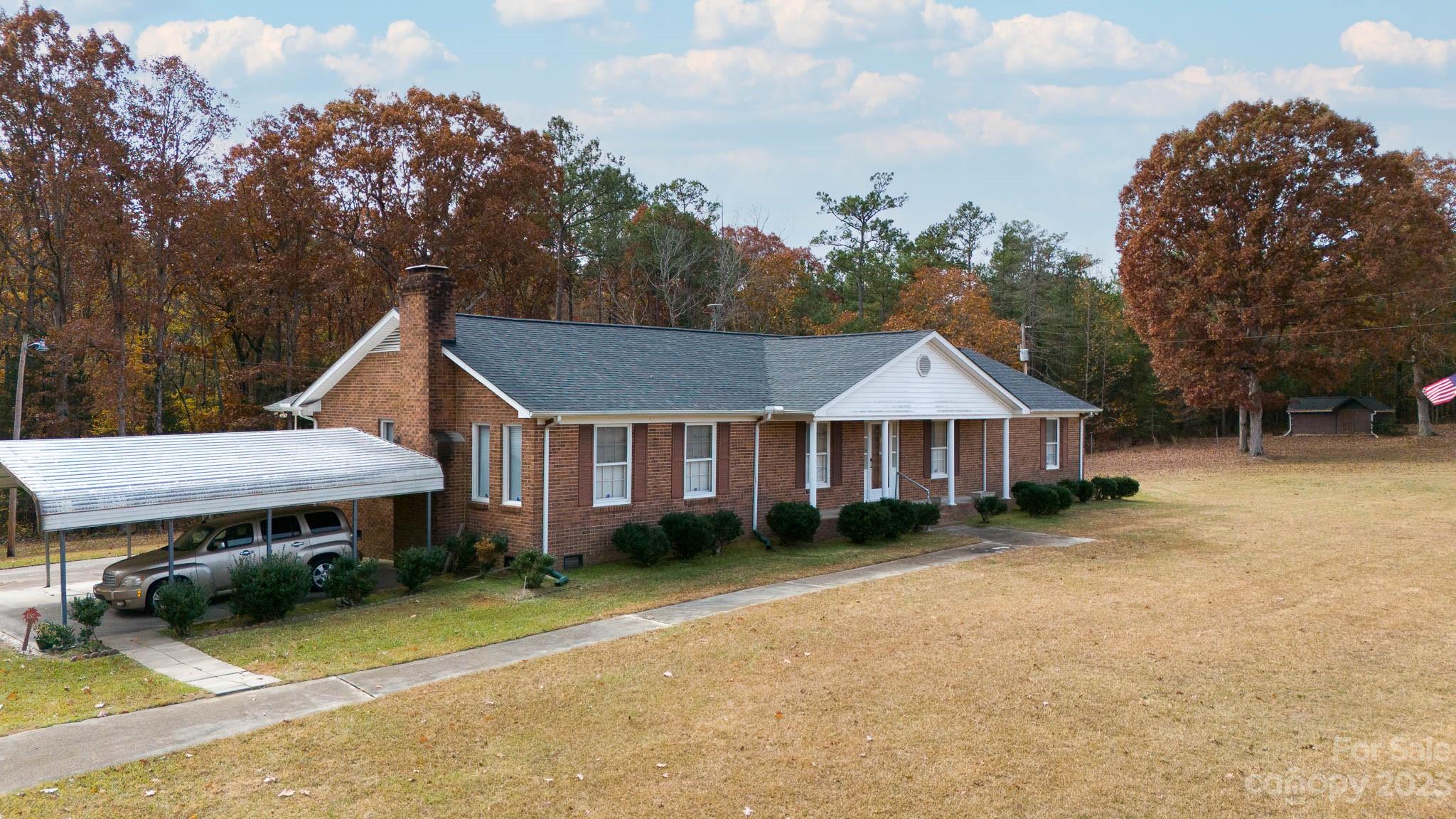 4861 Hunter Road Richburg, SC 29729 - Photo 3 of 33 Gallery Image 3