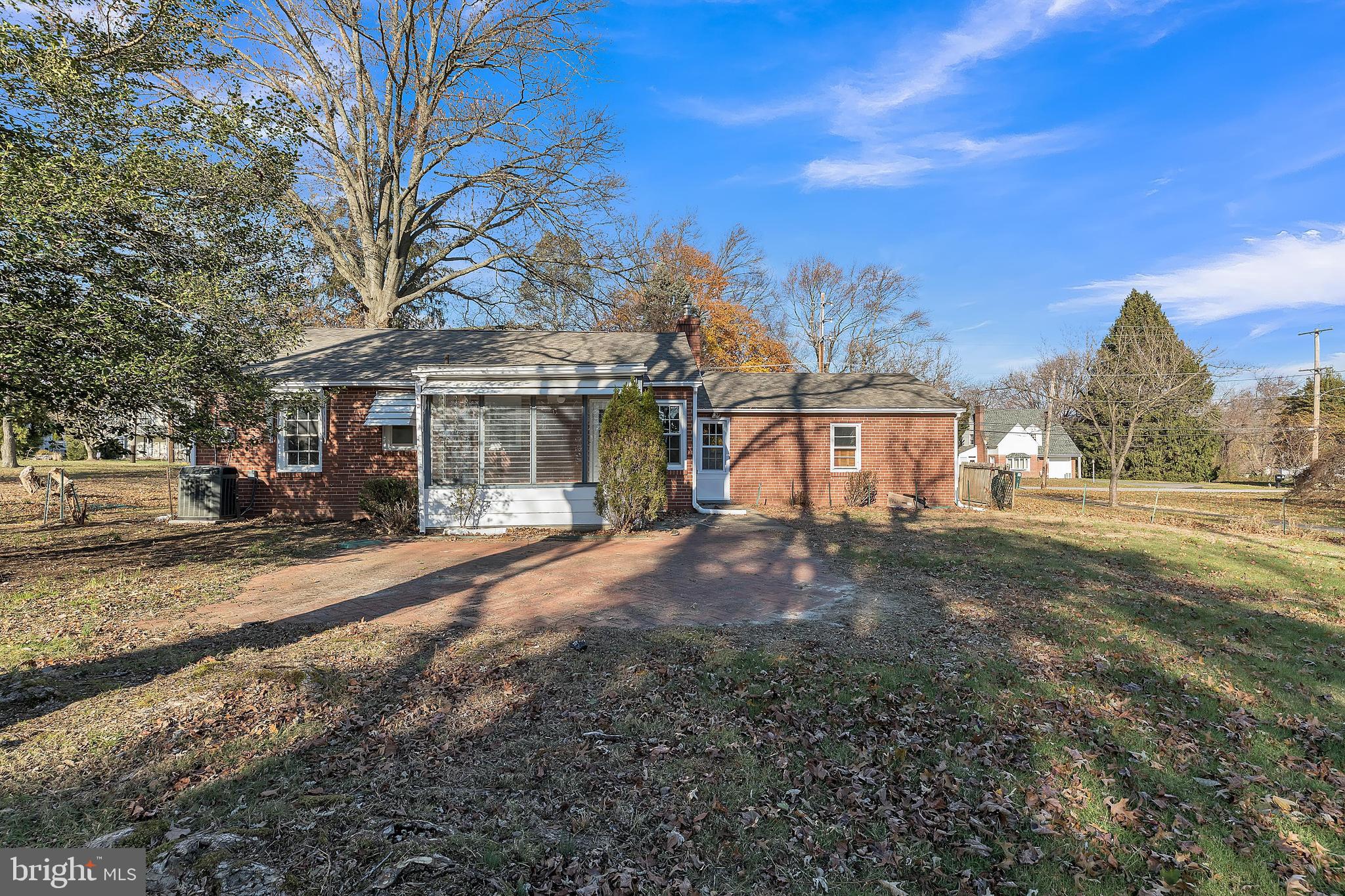 219 West Knowlton Road Aston, PA 19014 - Photo 33 of 34