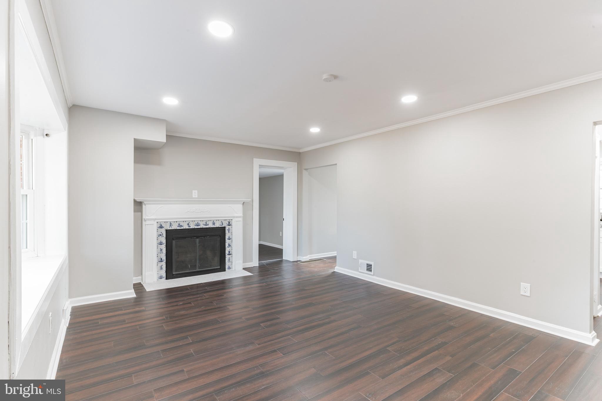 219 West Knowlton Road Aston, PA 19014 - Photo 6 of 34
