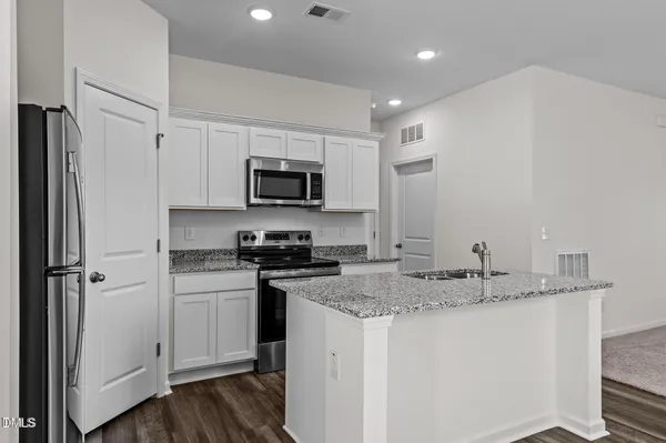 $259,990 | 1411 Pond Overlook Drive, Nashville, NC 27856