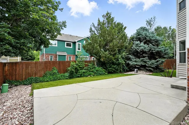 $700,000 | 2078 Goldfinch Court, Longmont, CO 80503