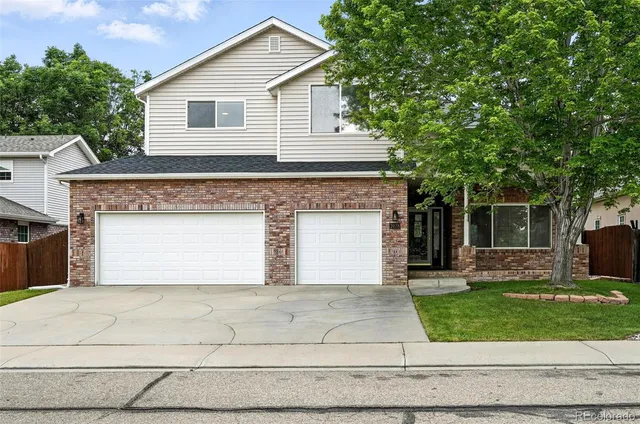 $700,000 | 2078 Goldfinch Court, Longmont, CO 80503