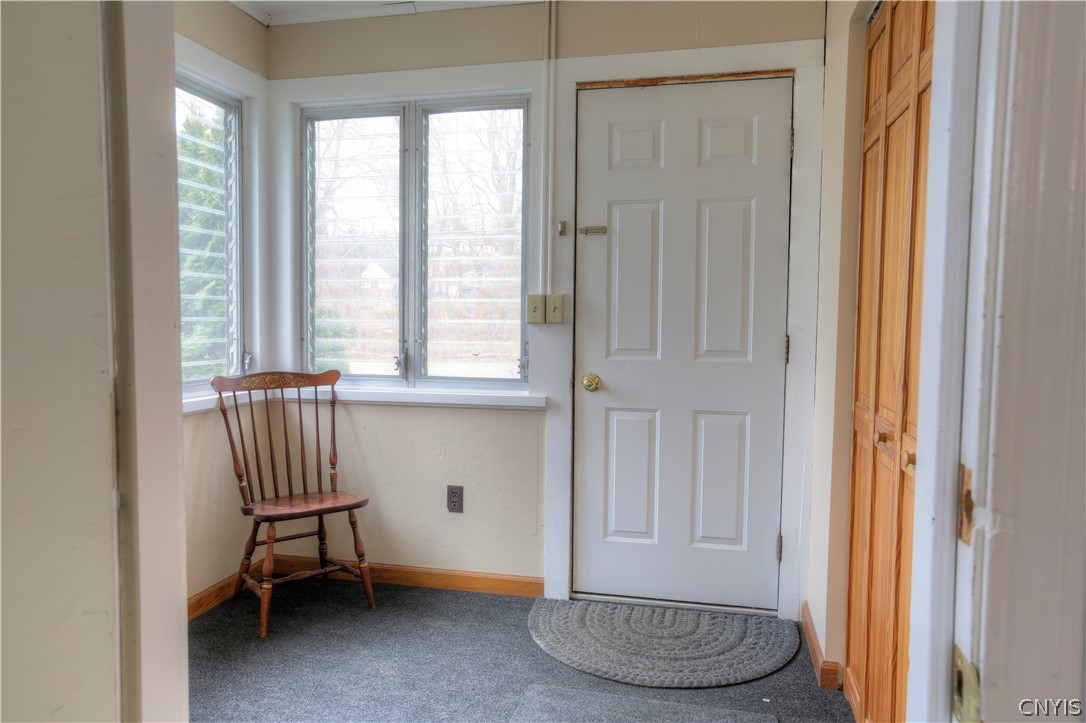 355 Main Street Schroeppel, NY 13135 - Photo 3 of 31