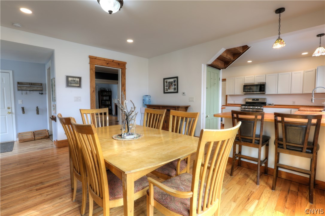 355 Main Street Schroeppel, NY 13135 - Photo 9 of 31
