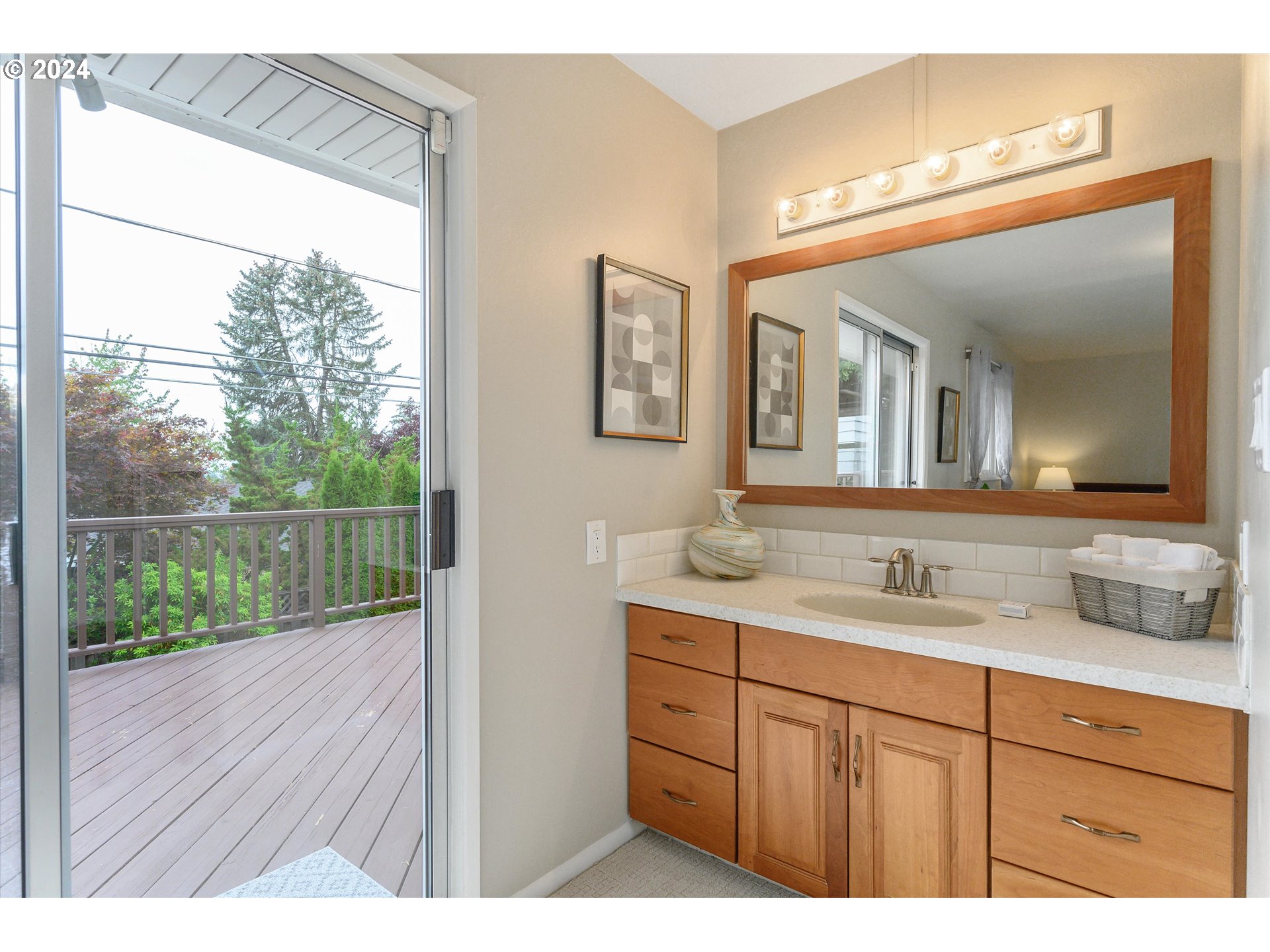 2505 Southwest 83rd Avenue Portland, OR 97225 - Photo 16 of 47 Bathroom
