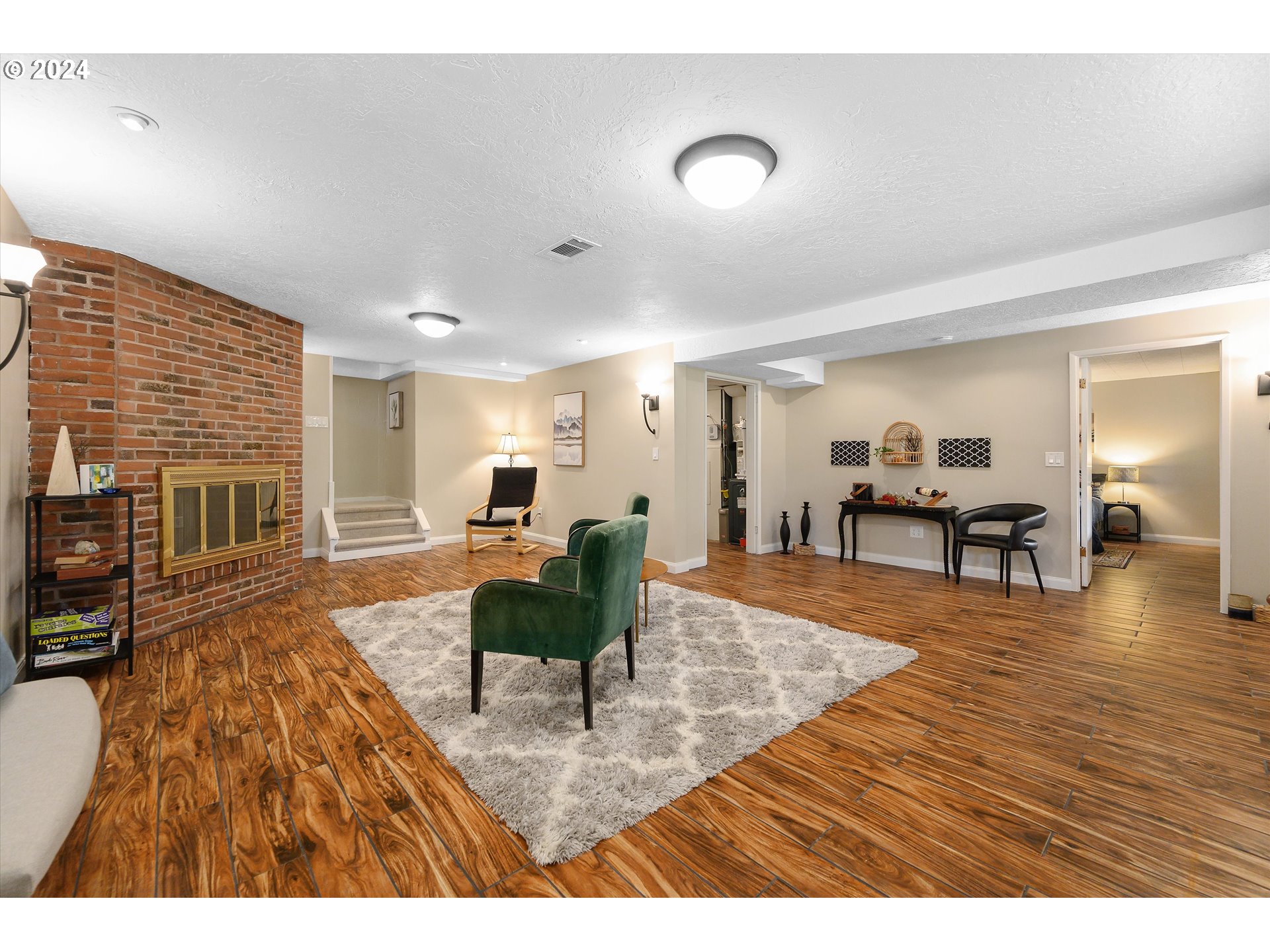 2505 Southwest 83rd Avenue Portland, OR 97225 - Photo 31 of 47 Family Room