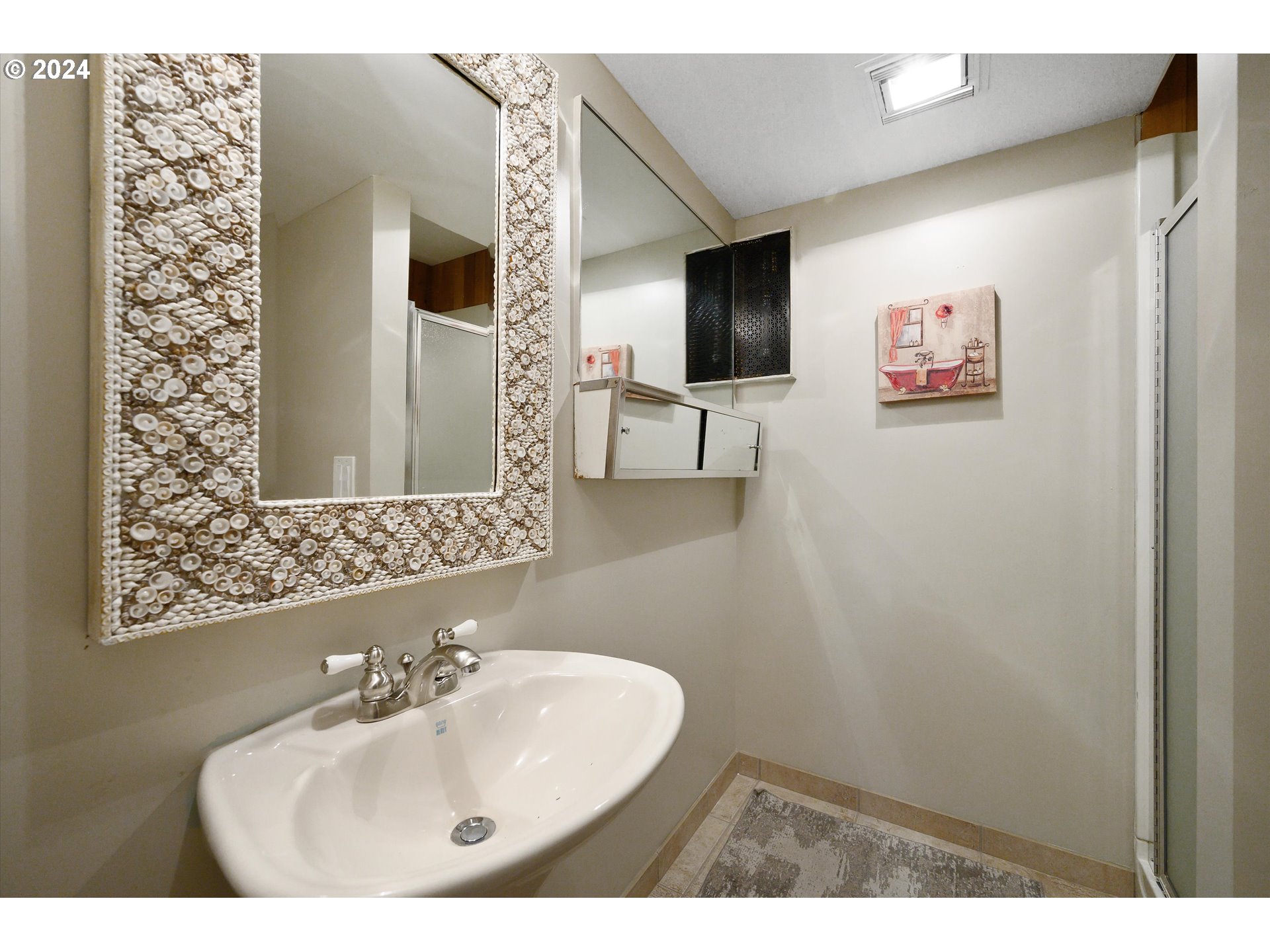 2505 Southwest 83rd Avenue Portland, OR 97225 - Photo 35 of 47 Bathroom