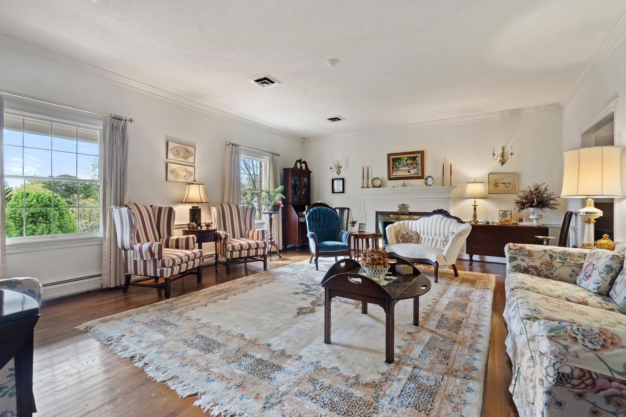 500 Wakefield Circle Staunton, VA 24401 - Photo 14 of 70 a living room with furniture and a large window