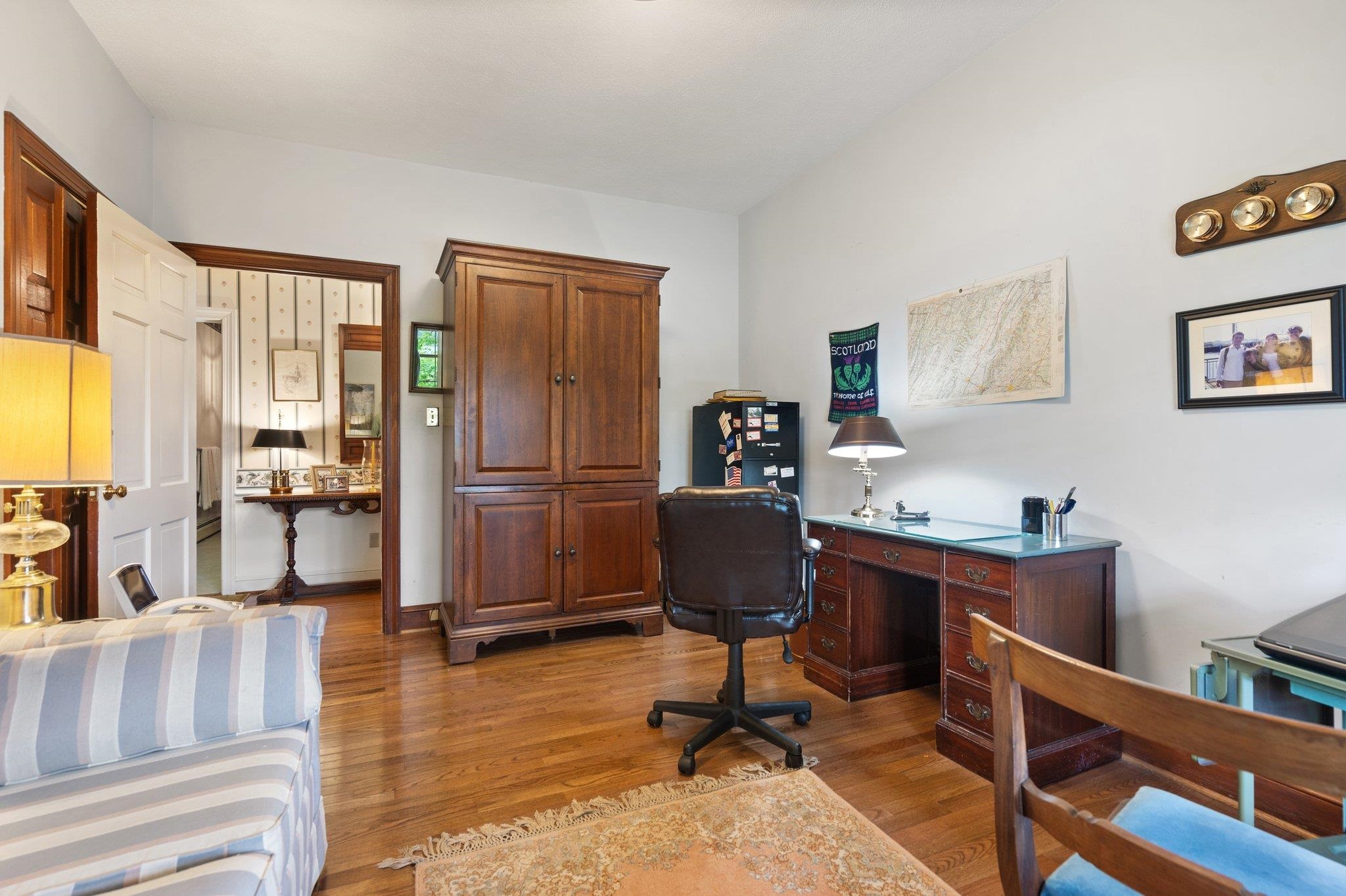 500 Wakefield Circle Staunton, VA 24401 - Photo 37 of 70 a workspace with furniture