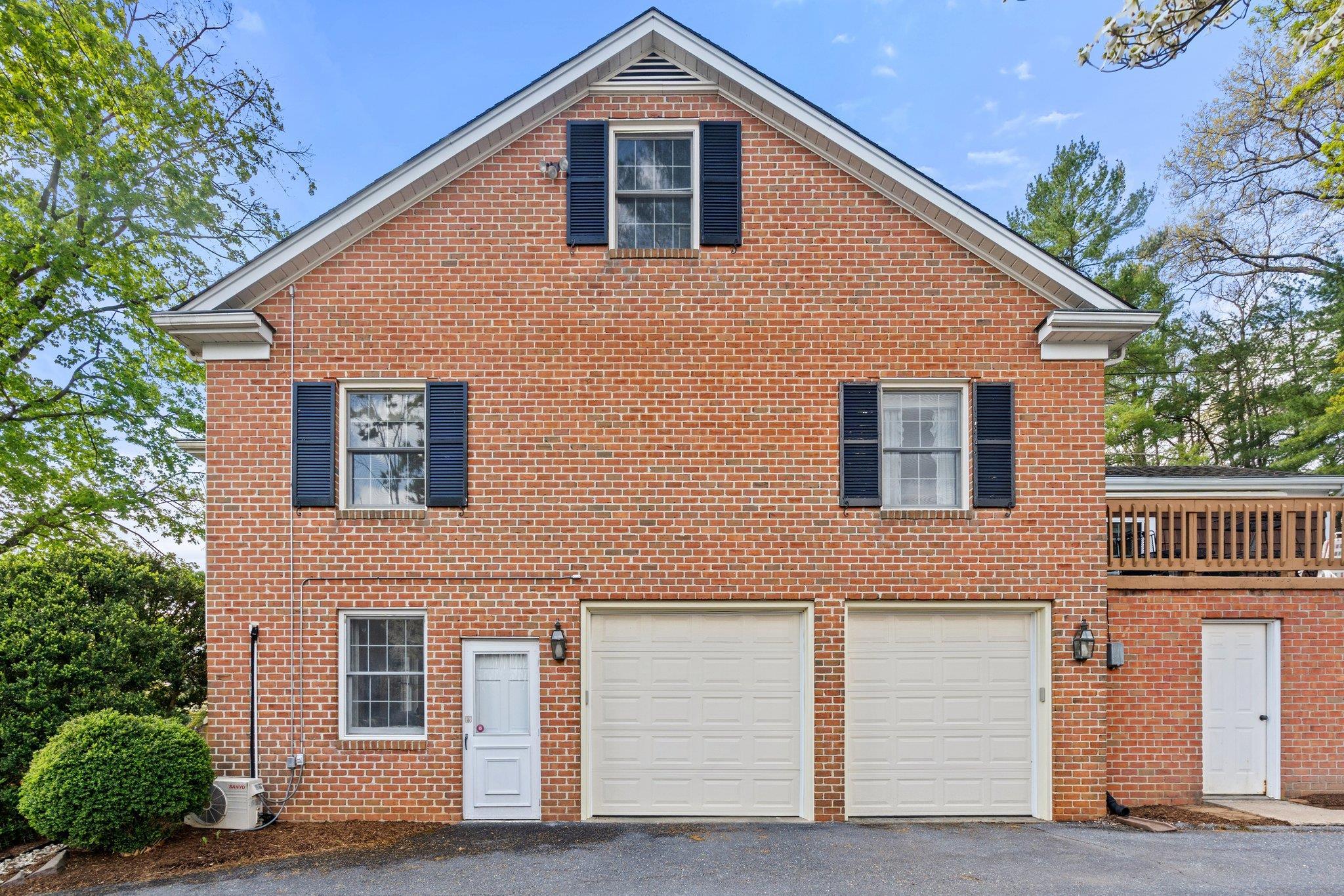 500 Wakefield Circle Staunton, VA 24401 - Photo 55 of 70 a front view of a house with garage