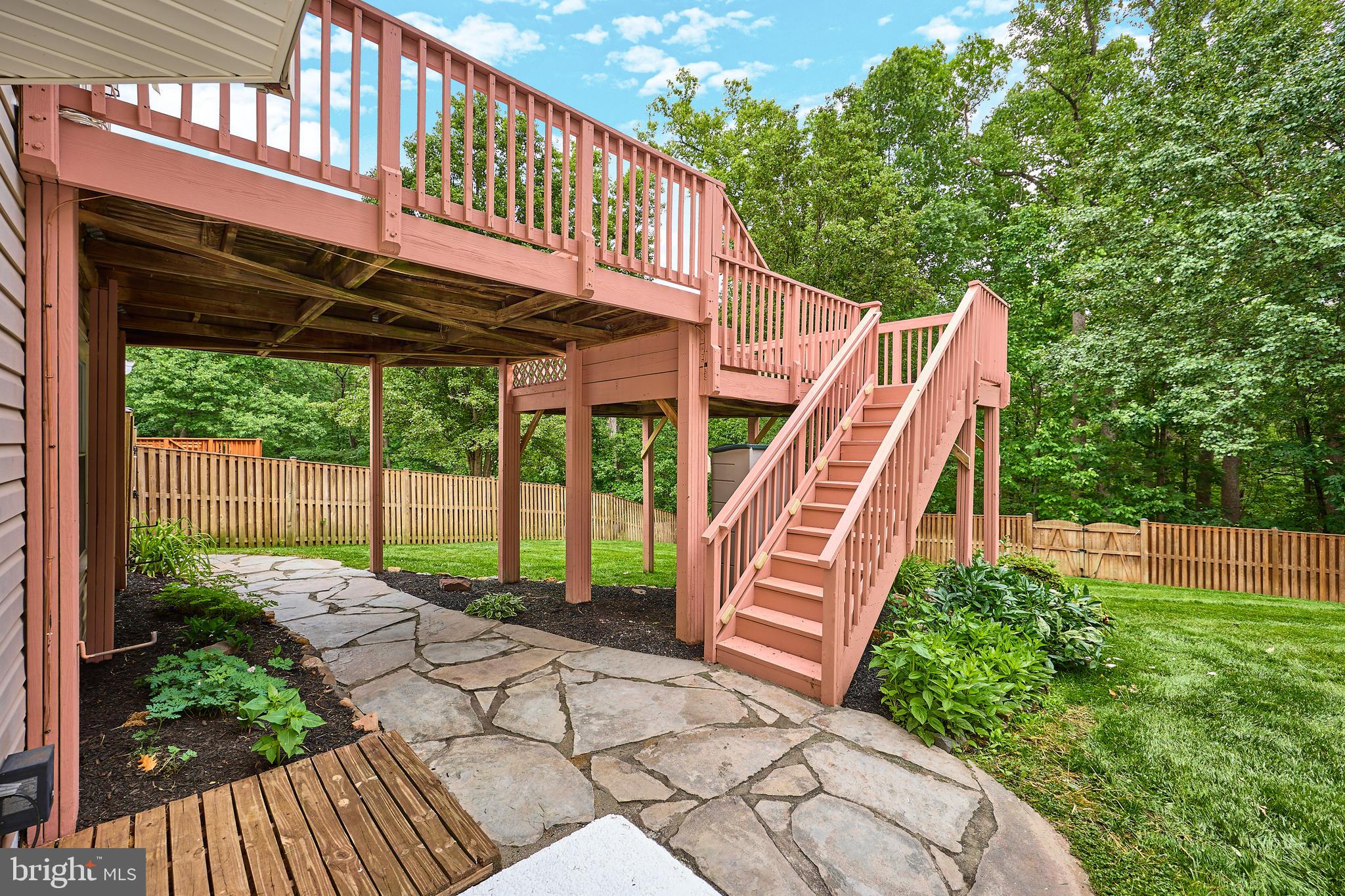 8695 Ruby Rise Place Bristow, VA 20136 - Photo 4 of 37 Back View