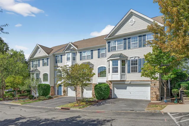 $3,800 | 113 Barr Lane, Monroe, NY 10950