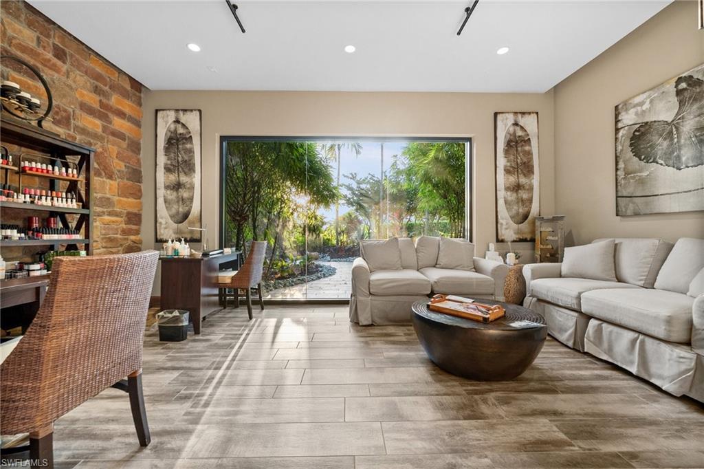 9366 Pocida Court, Unit 202 Naples, FL 34119 - Photo 35 of 49