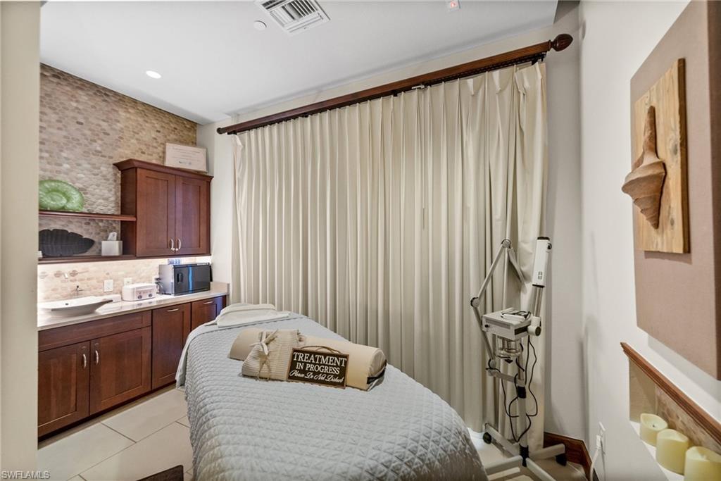 9366 Pocida Court, Unit 202 Naples, FL 34119 - Photo 36 of 49