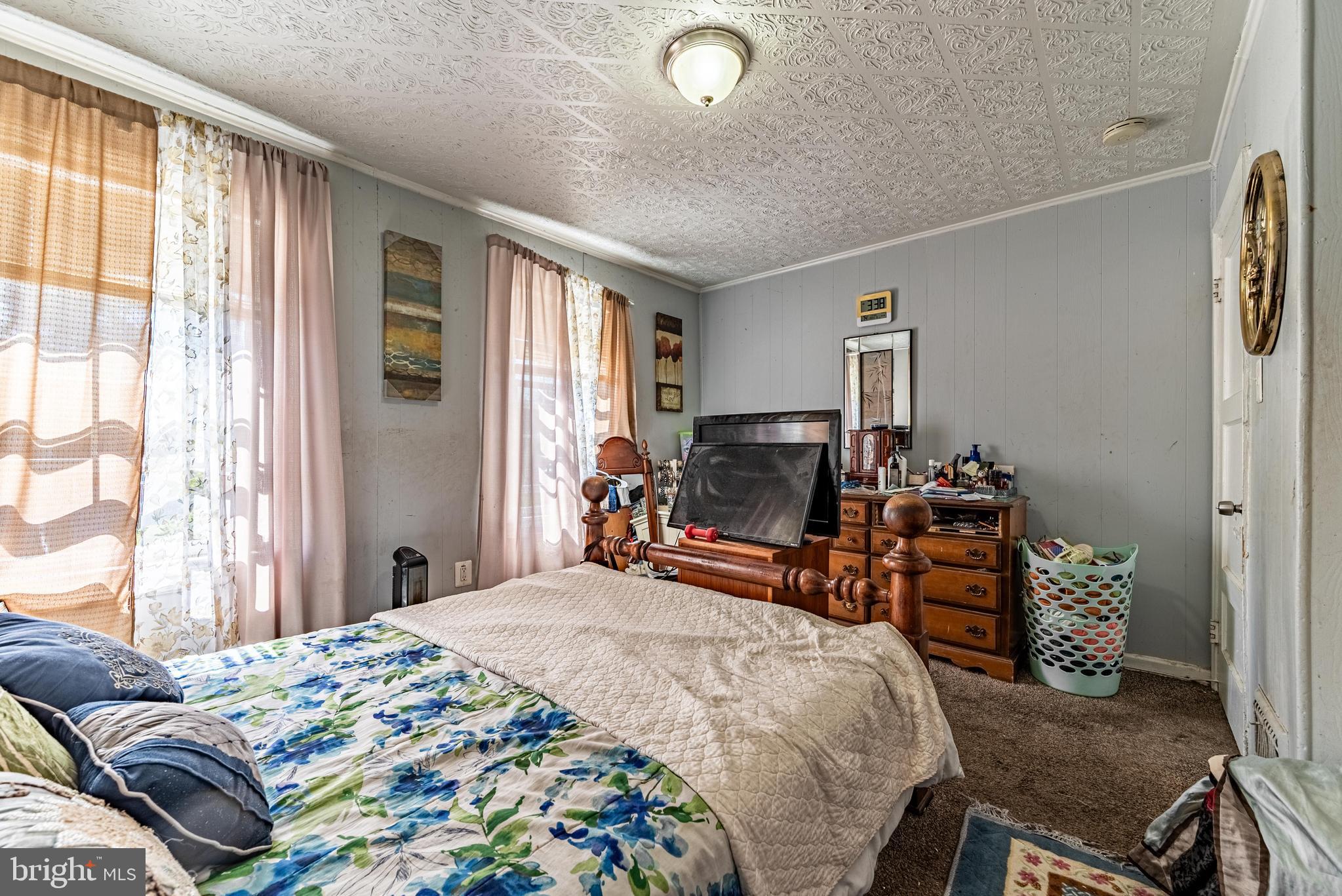 441 Roundview Road Baltimore, MD 21225 - Photo 13 of 25