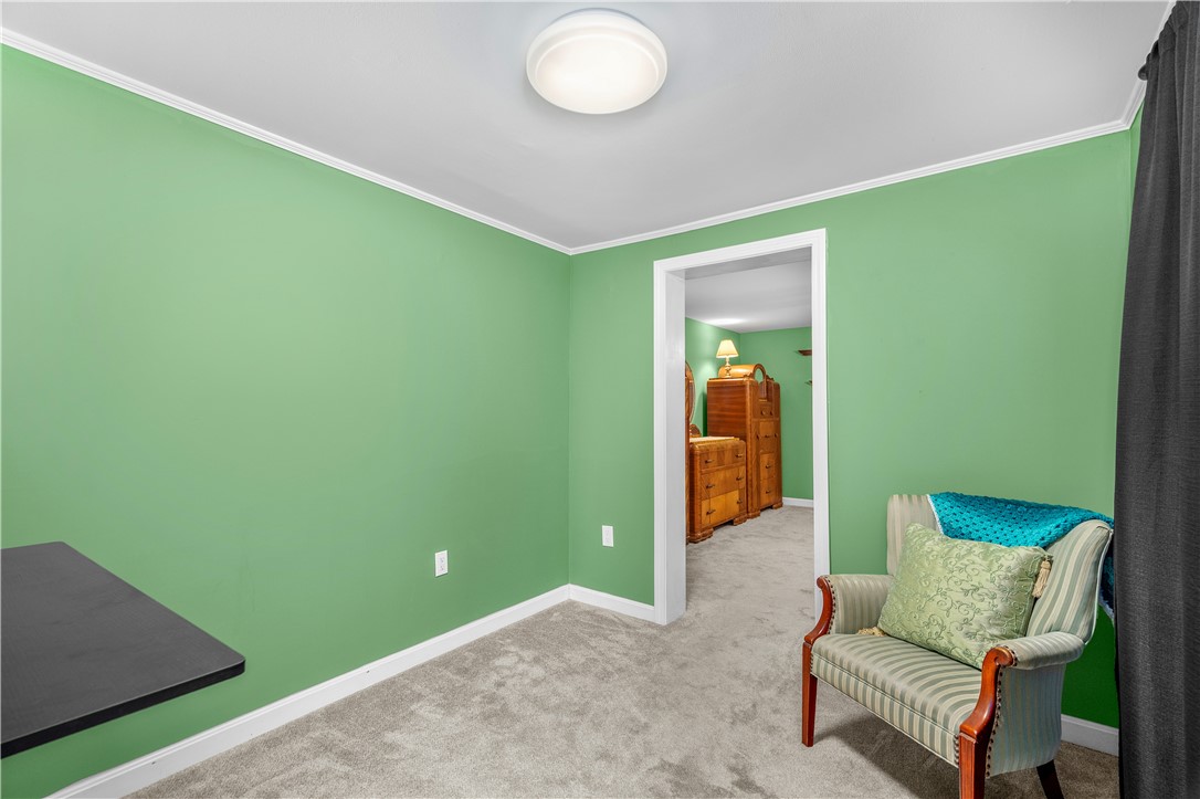 464 Gardiner Road Richmond, RI 02892 - Photo 21 of 37