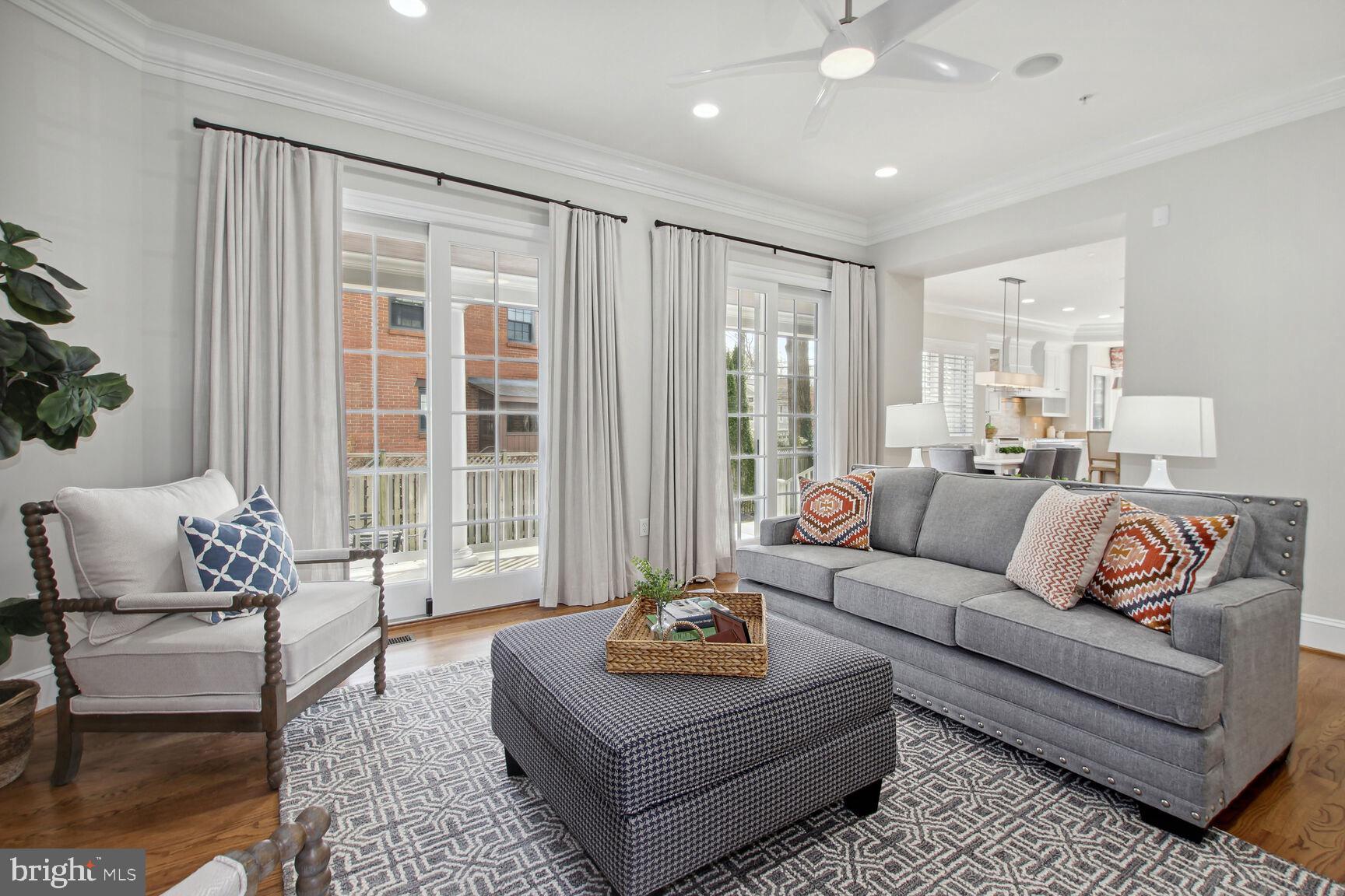 8220 Custer Road Bethesda, MD 20817 - Photo 22 of 46