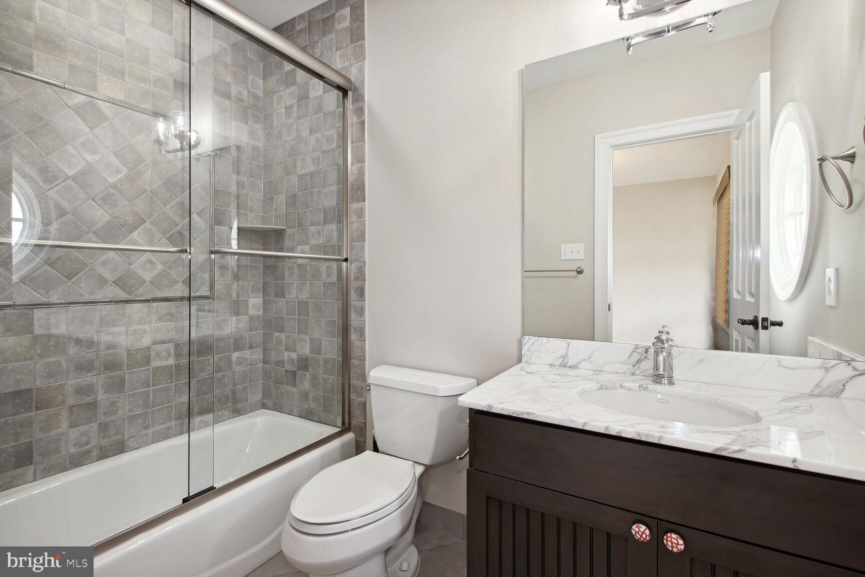 8220 Custer Road Bethesda, MD 20817 - Photo 34 of 46