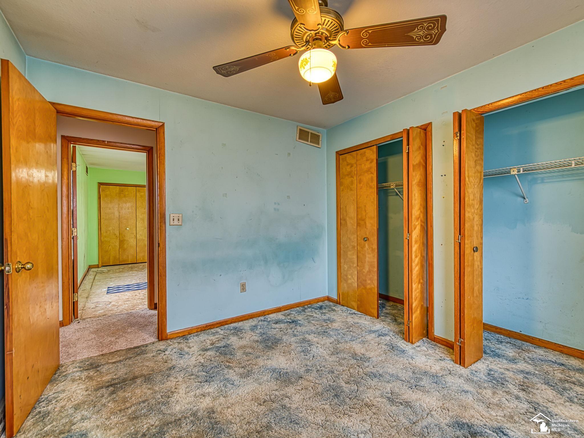 3610 Stewart Road Monroe, MI 48162 - Photo 32 of 43 50182107-b1c5b8a5-0965-4569-8cb2-f682078ac41f.JPG