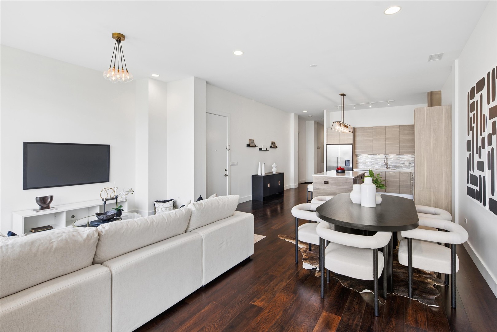 1124 West Adams Street, Unit 5E Chicago, IL 60607 - Photo 5 of 29 Gallery Image 5