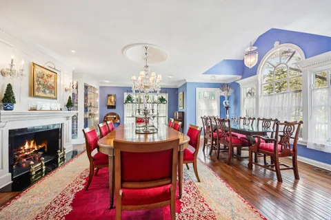 $2,250,000 | Undisclosed Address, North Barrington, IL 60010