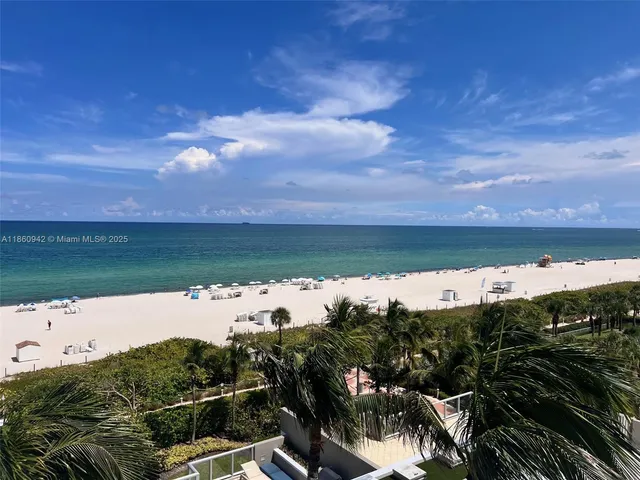 $7,950 | 3801 Collins Avenue, Unit 705, Miami Beach, FL 33140