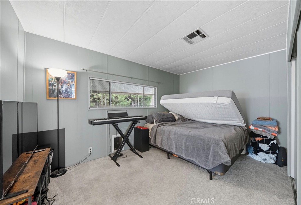 9800 Base Line Road, Unit 79 Rancho Cucamonga, CA 91701 - Photo 21 of 30 Guest Bedroom