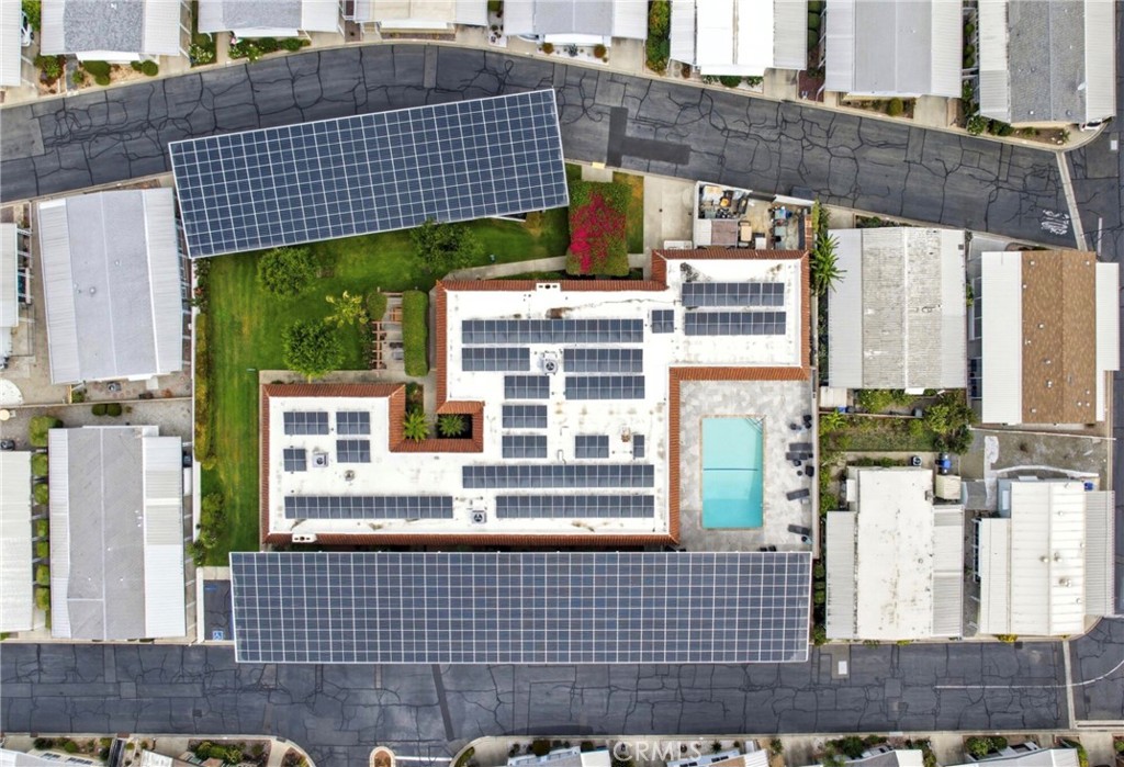 9800 Base Line Road, Unit 79 Rancho Cucamonga, CA 91701 - Photo 26 of 30 Community Center