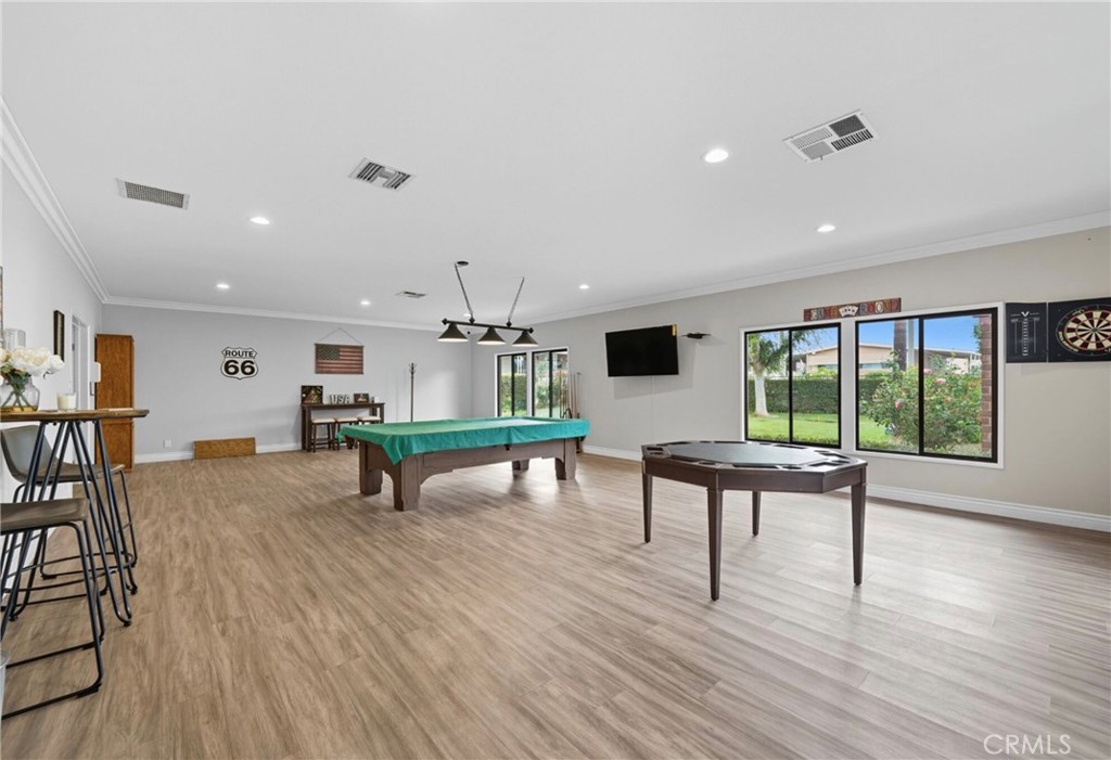 9800 Base Line Road, Unit 79 Rancho Cucamonga, CA 91701 - Photo 27 of 30 Community Center Game Room